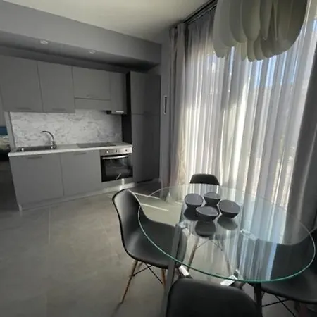 Villa Polinesia 2 *